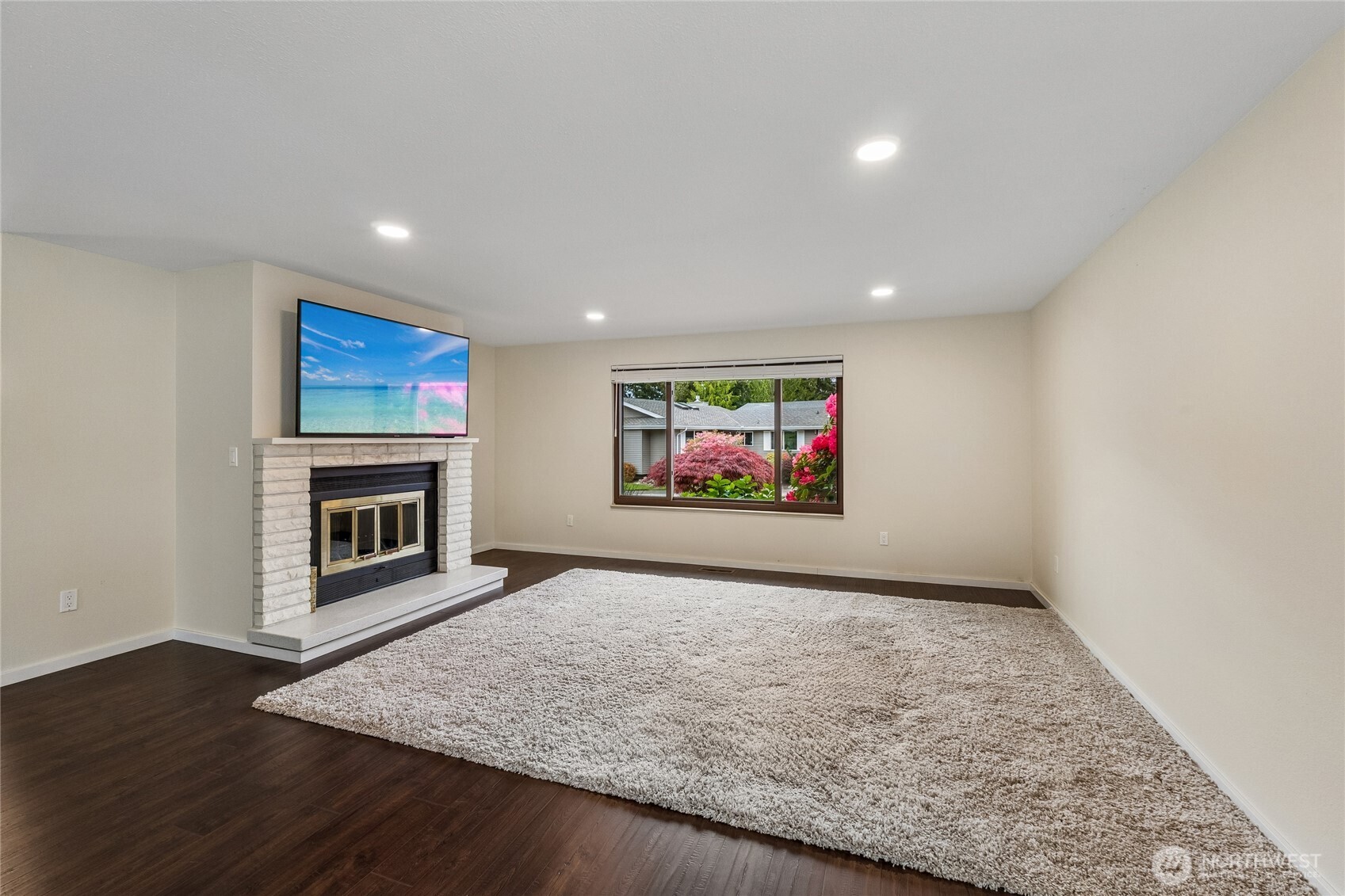 923 S 244th Place , Des Moines, WA 98198