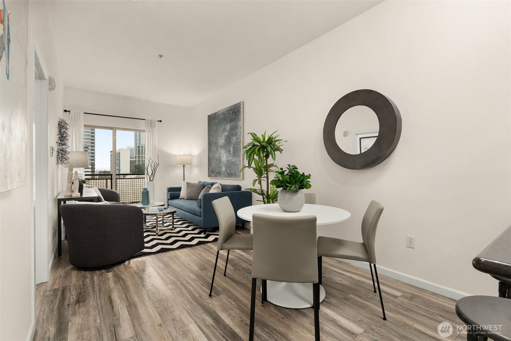 1323 Boren Avenue #615, Seattle, WA 98101-3715