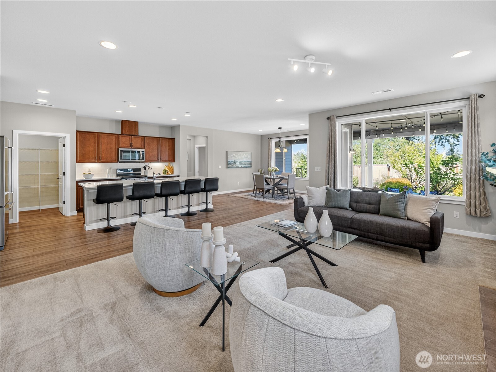 3373 Fisk Avenue , Enumclaw, WA 98022