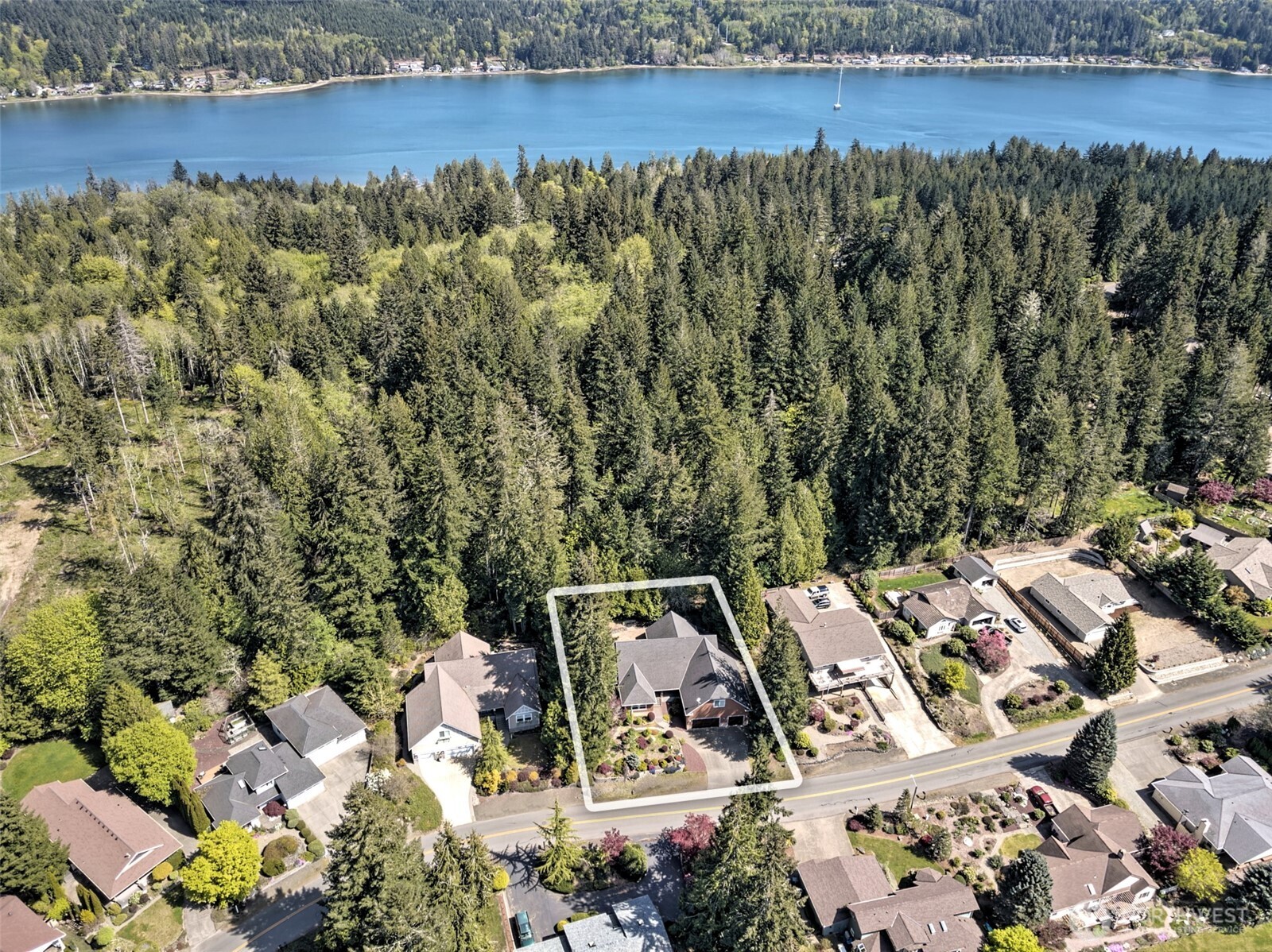 1171 E Old Ranch Road , Allyn, WA 98524