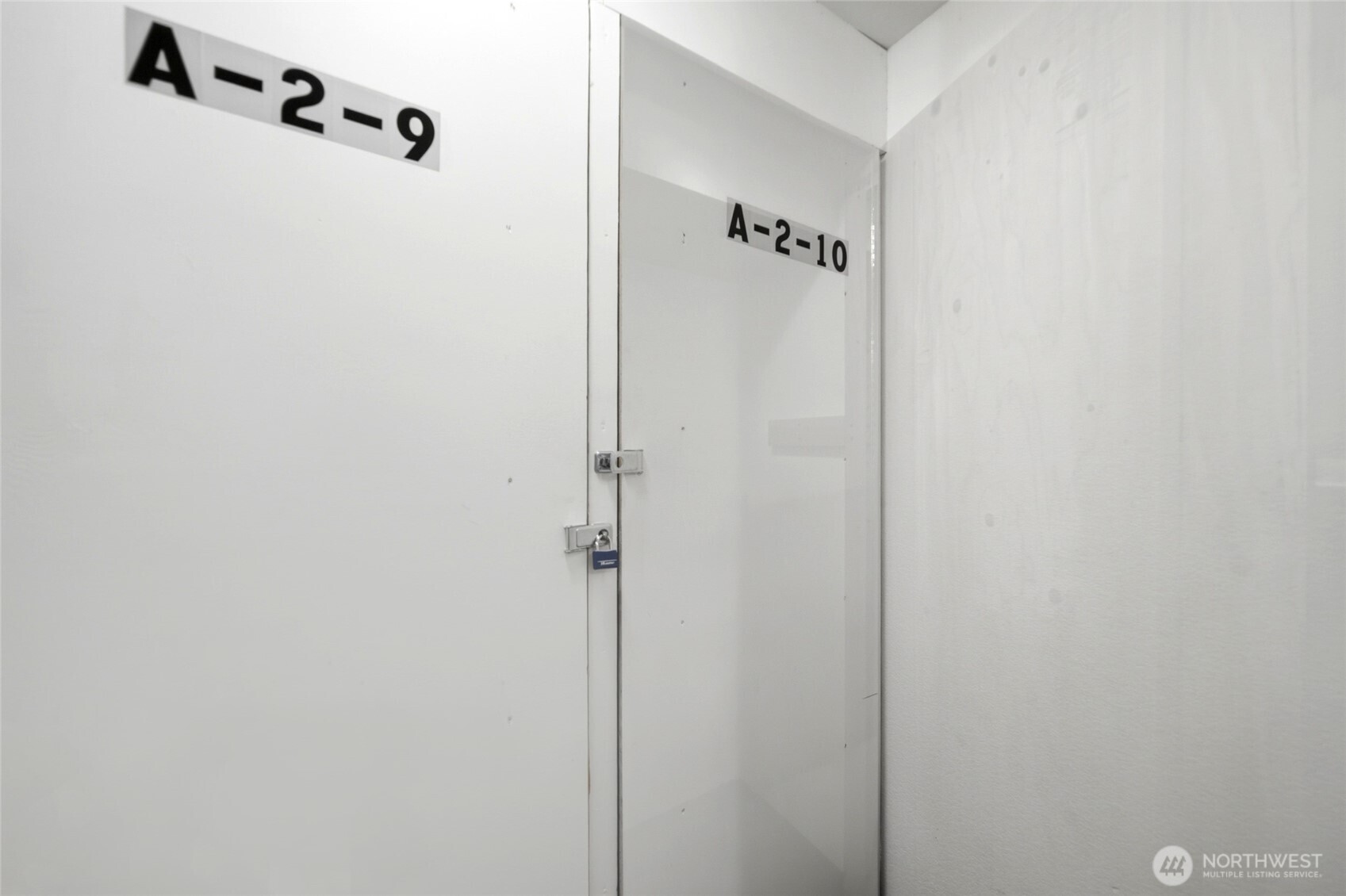 300 10th Avenue #A110, Seattle, WA 98122-7707