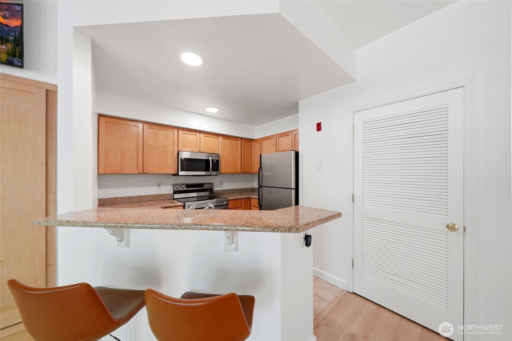300 10th Avenue #A110, Seattle, WA 98122-7707