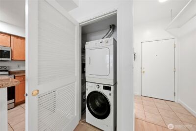 300 10th Avenue #A110, Seattle, WA 98122-7707 - Photo 8