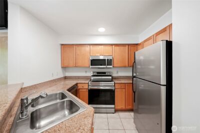 300 10th Avenue #A110, Seattle, WA 98122-7707 - Photo 9