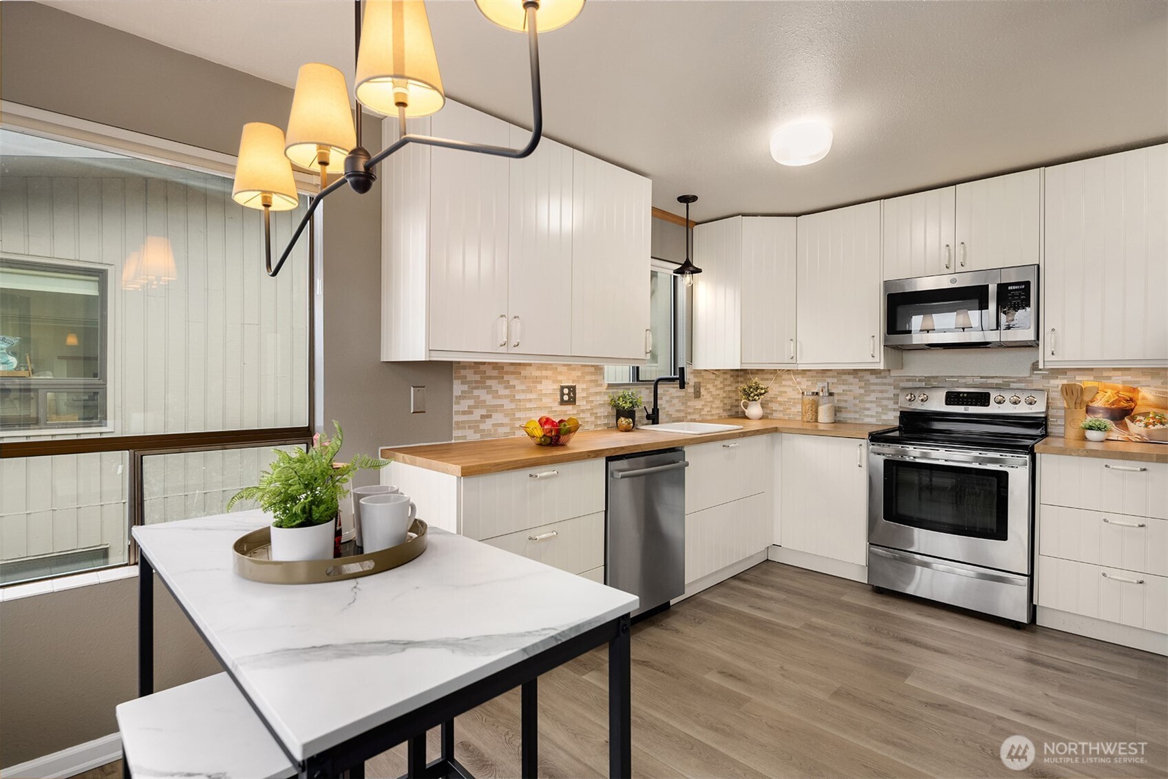 936 W Emerson Street #A, Seattle, WA 98119