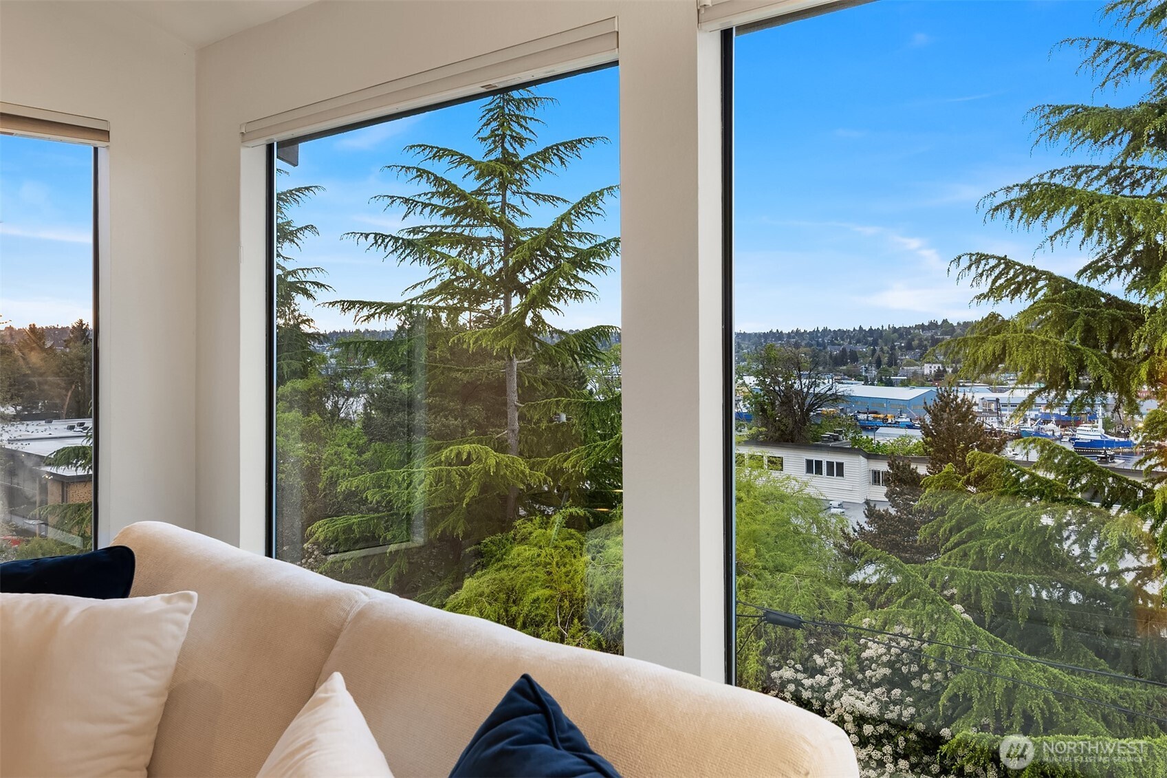 936 W Emerson Street #A, Seattle, WA 98119