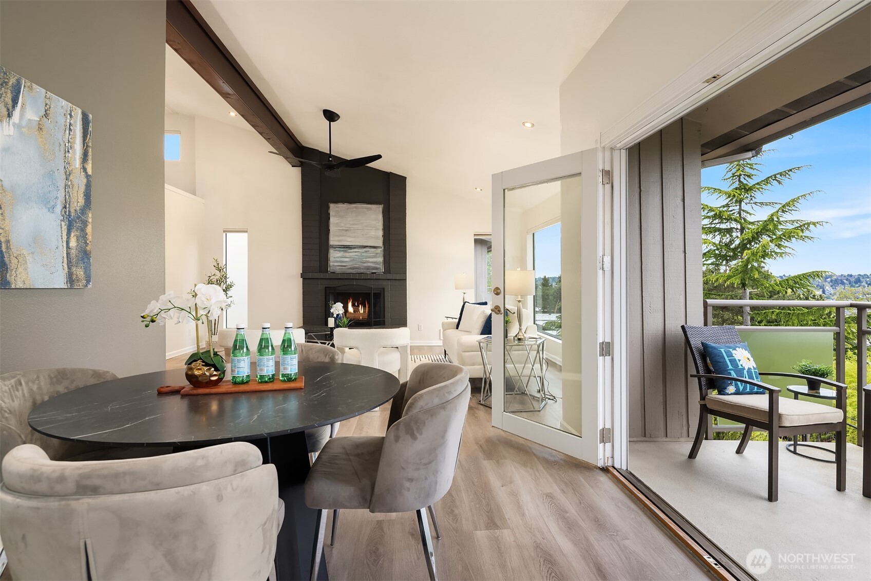 936 W Emerson Street #A, Seattle, WA 98119
