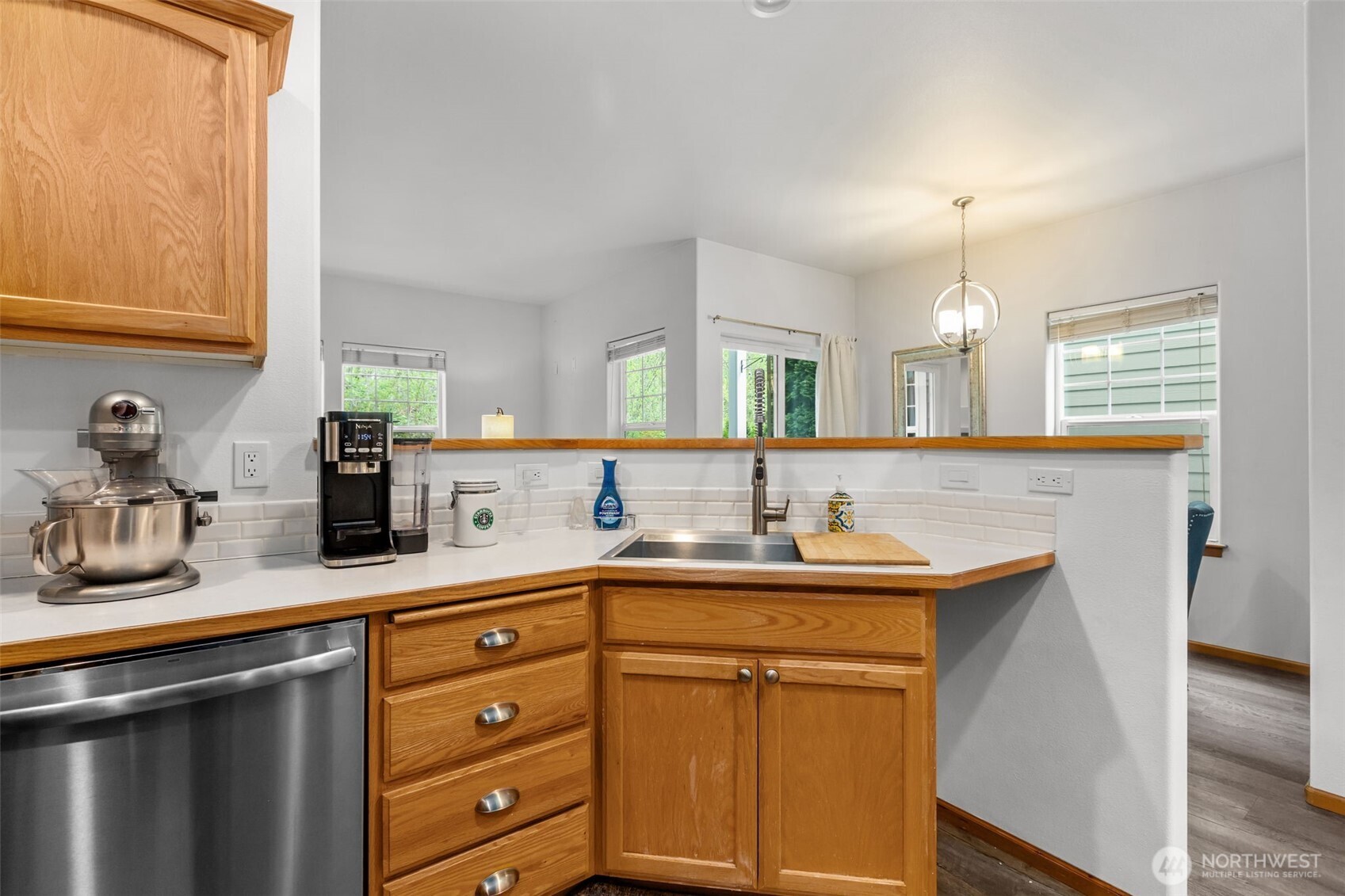 10617 NE Kingston Meadows Circle , Kingston, WA 98346