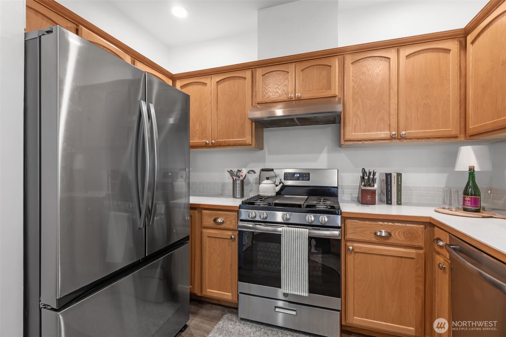 10617 NE Kingston Meadows Circle , Kingston, WA 98346