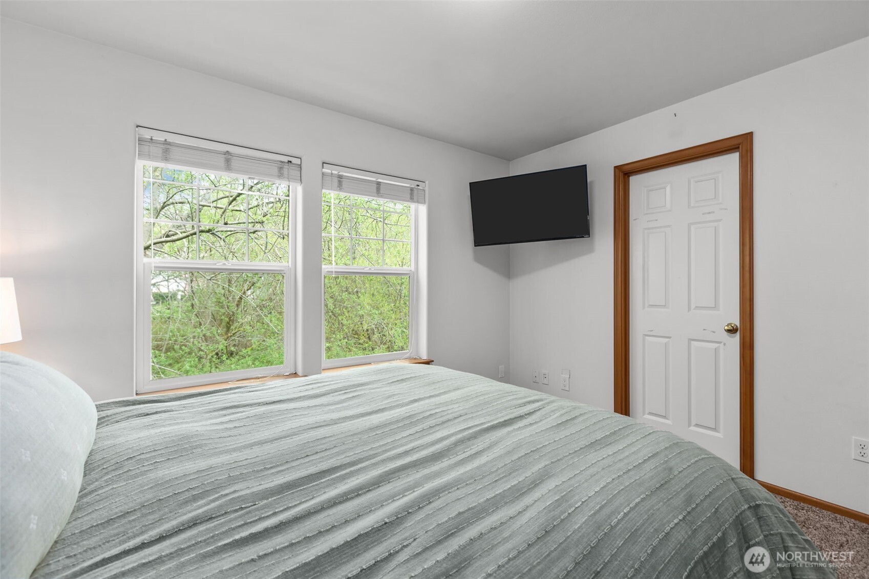 10617 NE Kingston Meadows Circle , Kingston, WA 98346