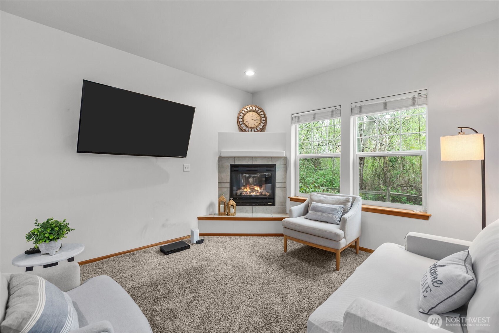 10617 NE Kingston Meadows Circle , Kingston, WA 98346