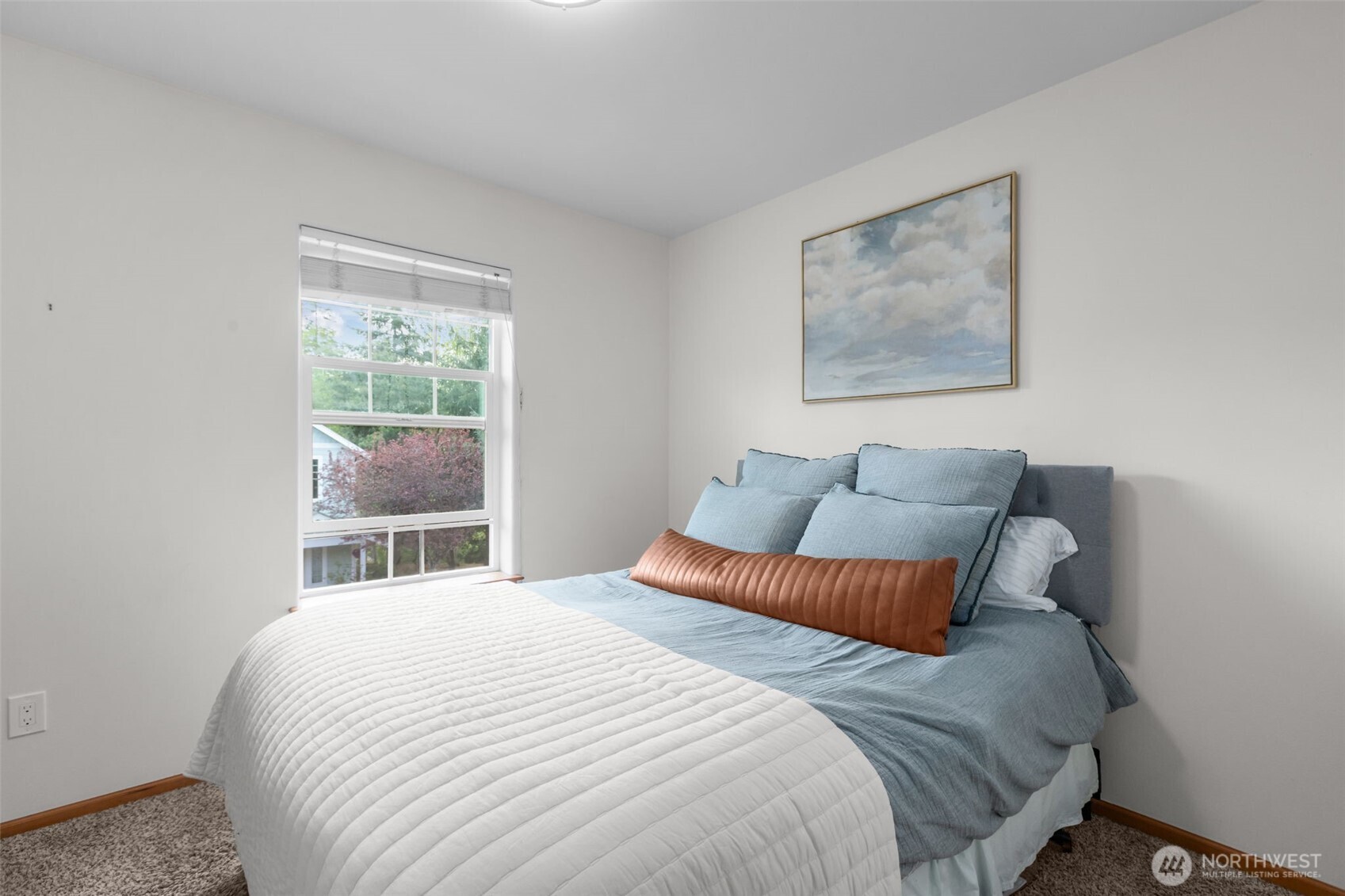 10617 NE Kingston Meadows Circle , Kingston, WA 98346