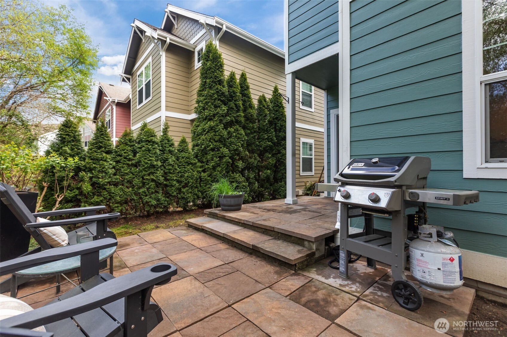 10617 NE Kingston Meadows Circle , Kingston, WA 98346