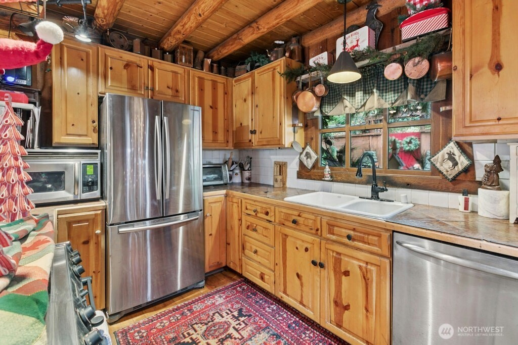 25629 NE Redmond Fall City Road , Redmond, WA 98053