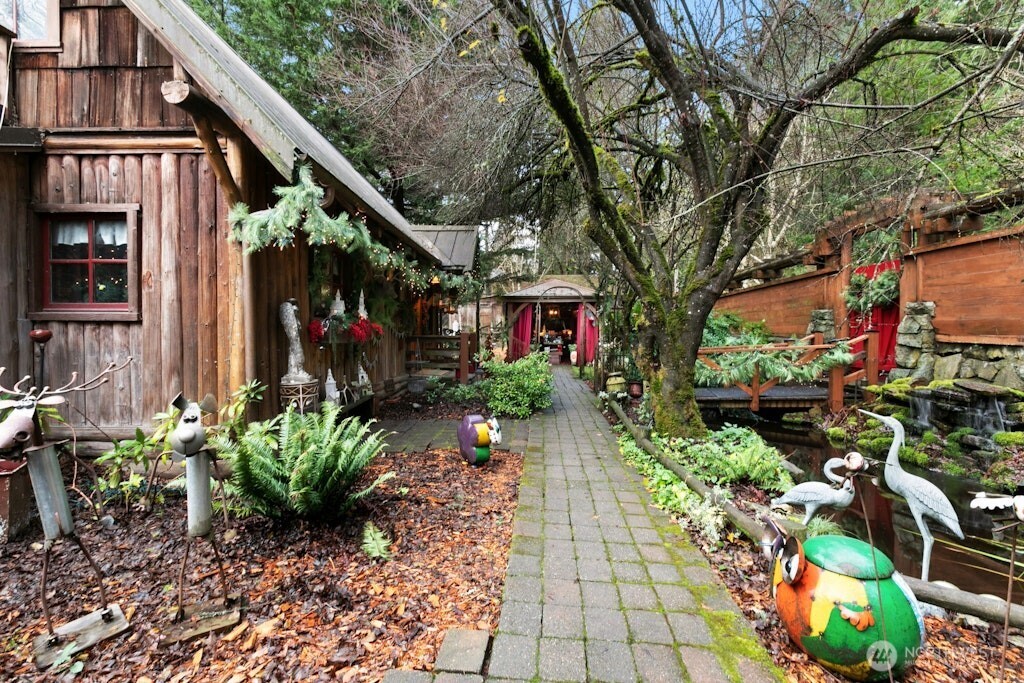 25629 NE Redmond Fall City Road , Redmond, WA 98053