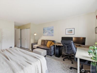 13259 15th Avenue NE #B7, Seattle, WA 98125 - Photo 12