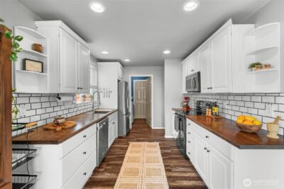 15837 104th Avenue SE, Yelm, WA 98597 - Photo 10