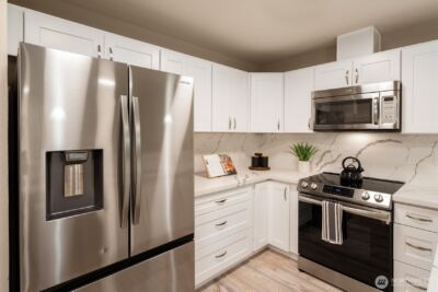 11304 124th Avenue NE #101, Kirkland, WA 98033 - Photo 11