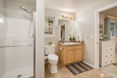 11304 124th Avenue NE #101, Kirkland, WA 98033 - Photo 14