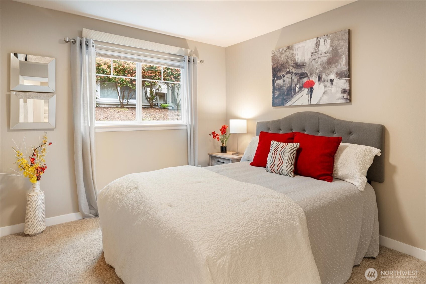 11304 124th Avenue NE #101, Kirkland, WA 98033