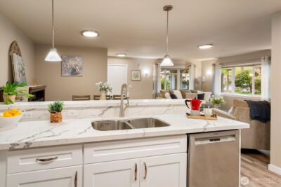 11304 124th Avenue NE #101, Kirkland, WA 98033 - Photo 9