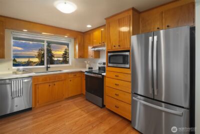 814 Dayton Street , Edmonds, WA 98020 - Photo 14
