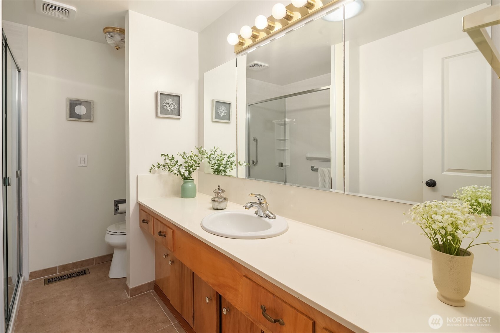 814 Dayton Street , Edmonds, WA 98020