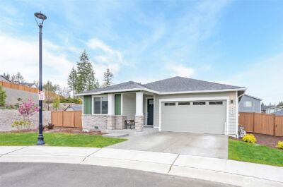 3843 SW Sylvia Court , Port Orchard, WA 98367