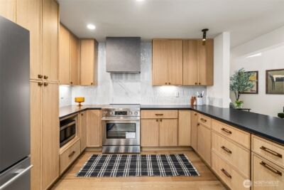 6223 85th Avenue W, University Place, WA 98467 - Photo 14
