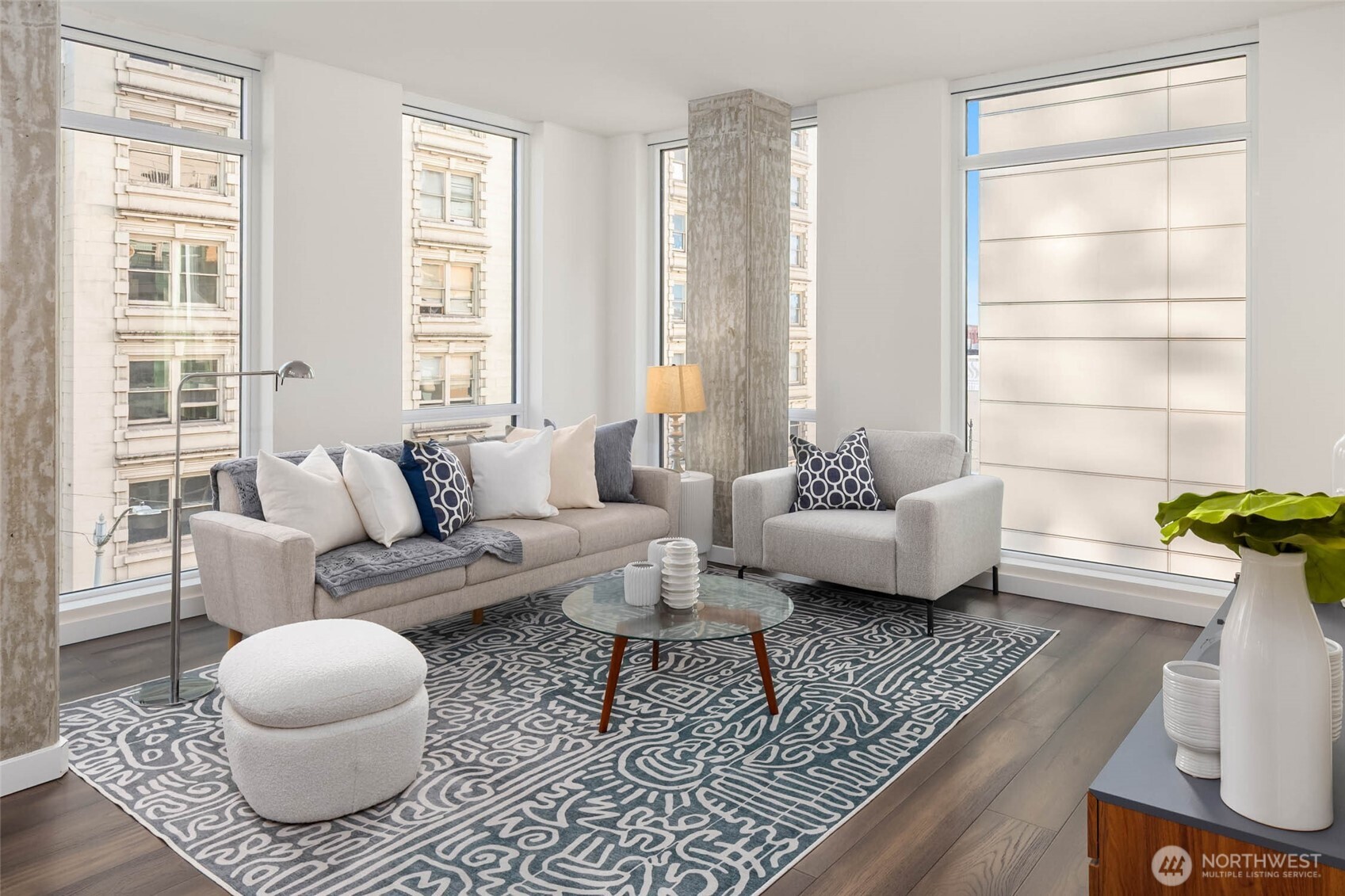450 S Main Street #209, Seattle, WA 98104