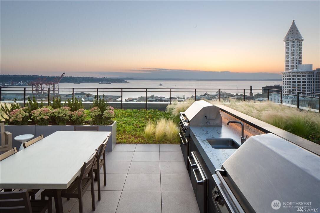 450 S Main Street #209, Seattle, WA 98104