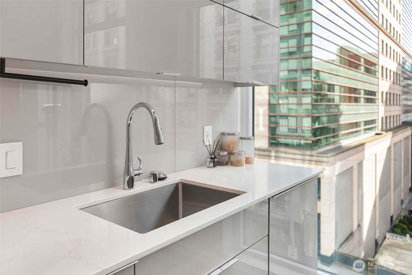 450 S Main Street #209, Seattle, WA 98104