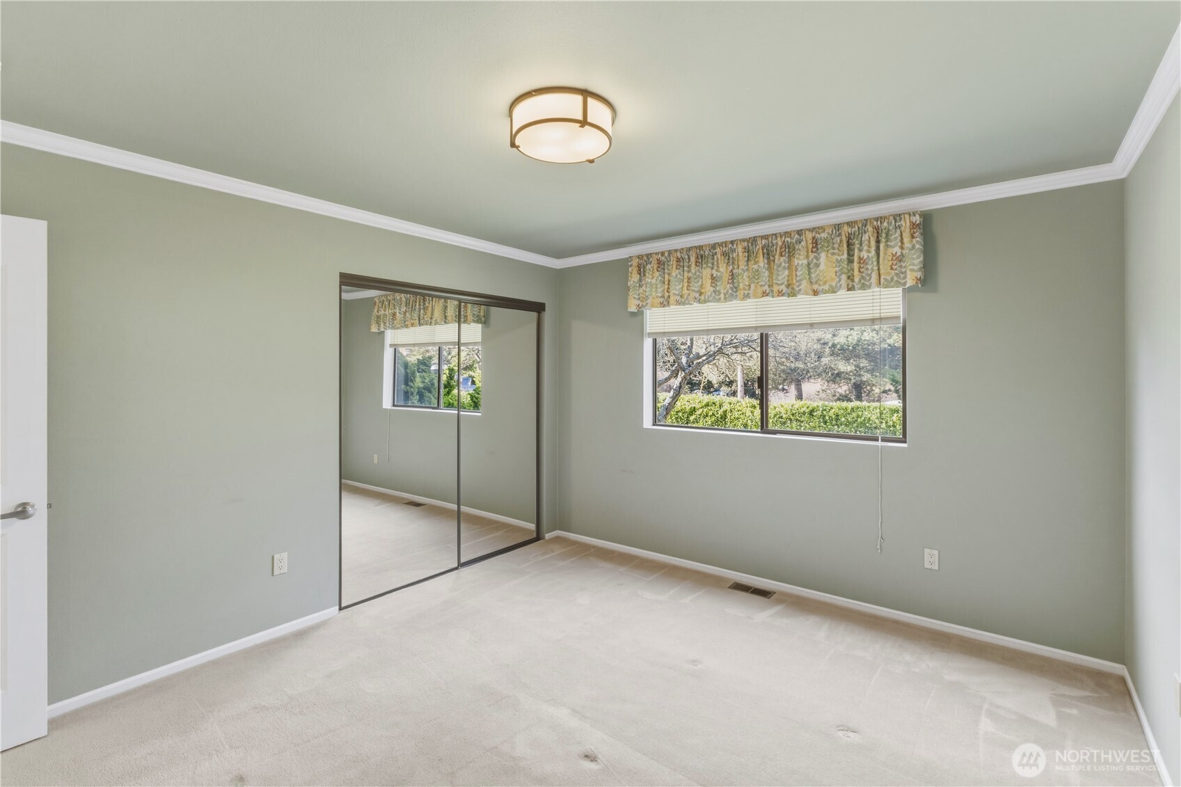 3506 Haines Street , Port Townsend, WA 98368