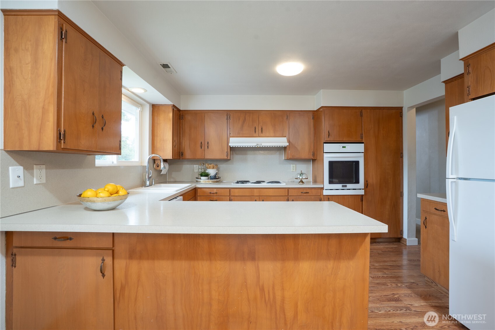 1045 Sunrise Lane , Fircrest, WA 98466