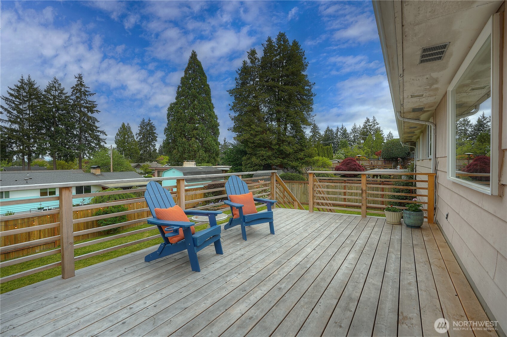 1045 Sunrise Lane , Fircrest, WA 98466