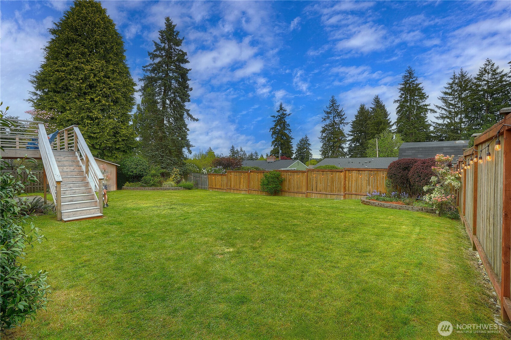 1045 Sunrise Lane , Fircrest, WA 98466