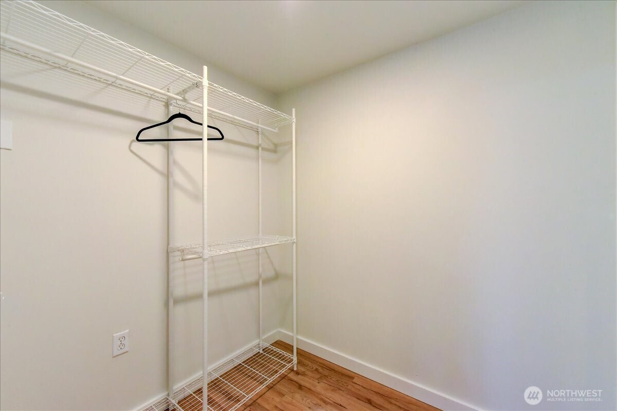 3228 57th Avenue SW, Seattle, WA 98116