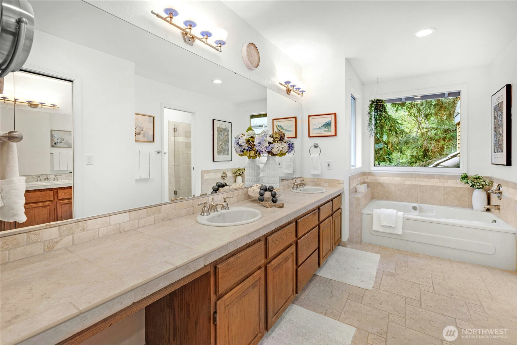 14124 229th Drive SE, Issaquah, WA 98027