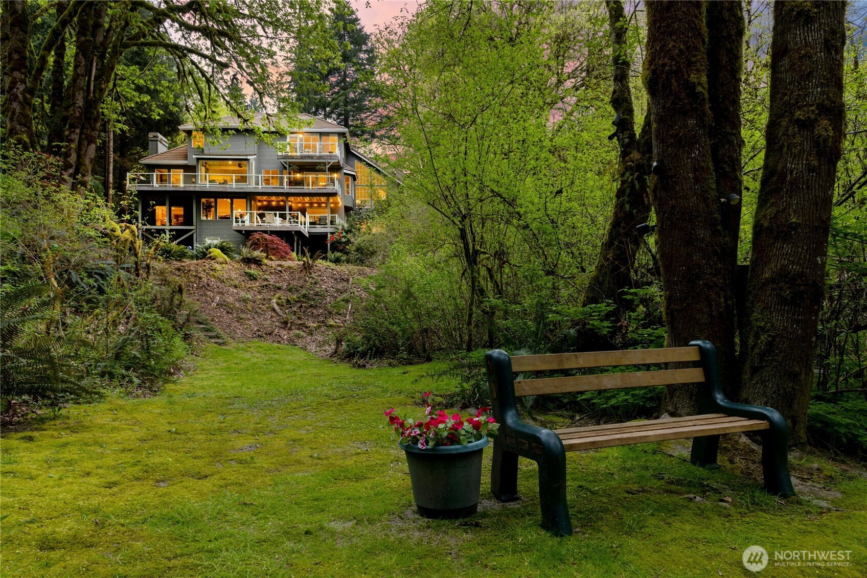 14124 229th Drive SE, Issaquah, WA 98027