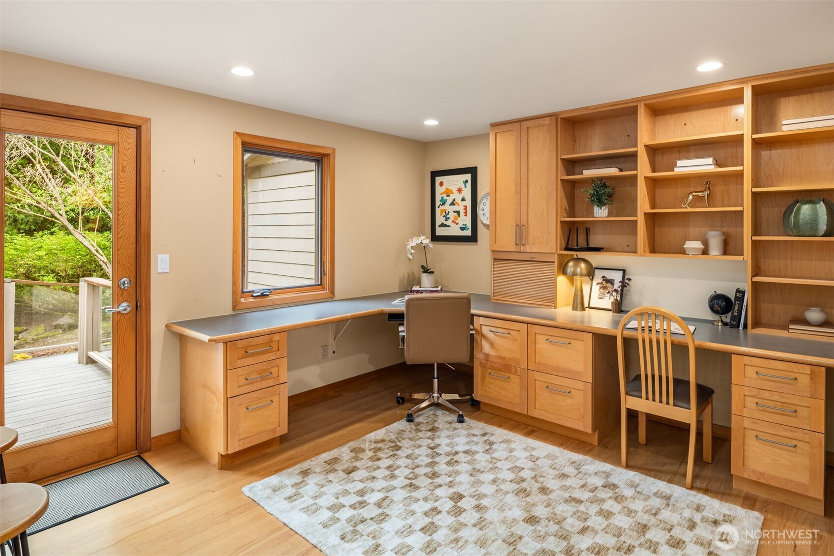 558 20th Avenue , Kirkland, WA 98033