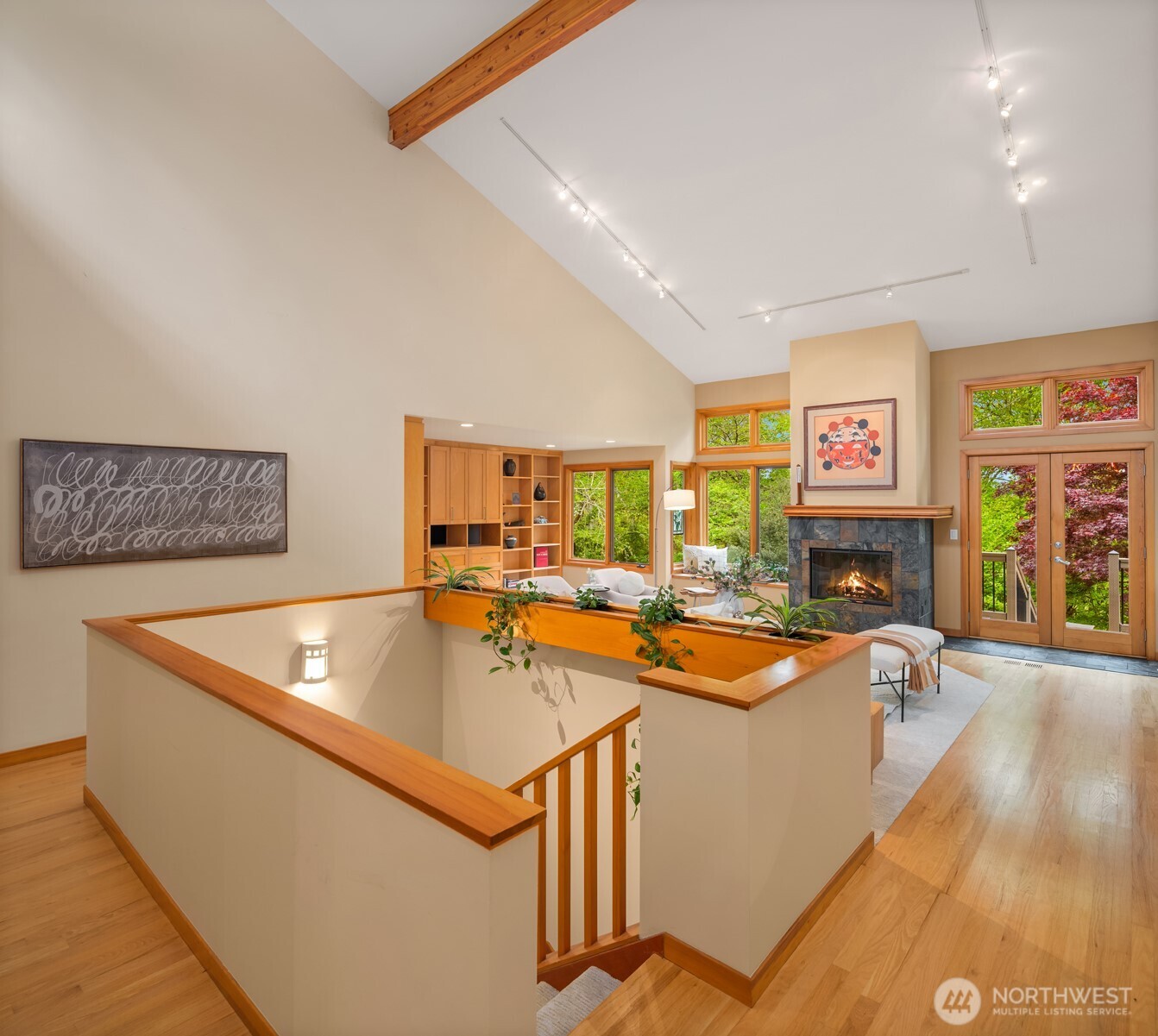 558 20th Avenue , Kirkland, WA 98033