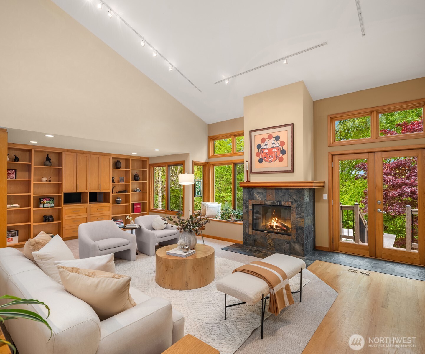 558 20th Avenue , Kirkland, WA 98033