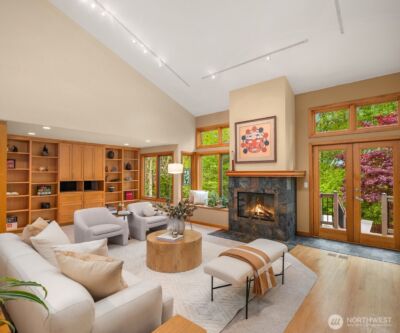 558 20th Avenue , Kirkland, WA 98033 - Photo 3