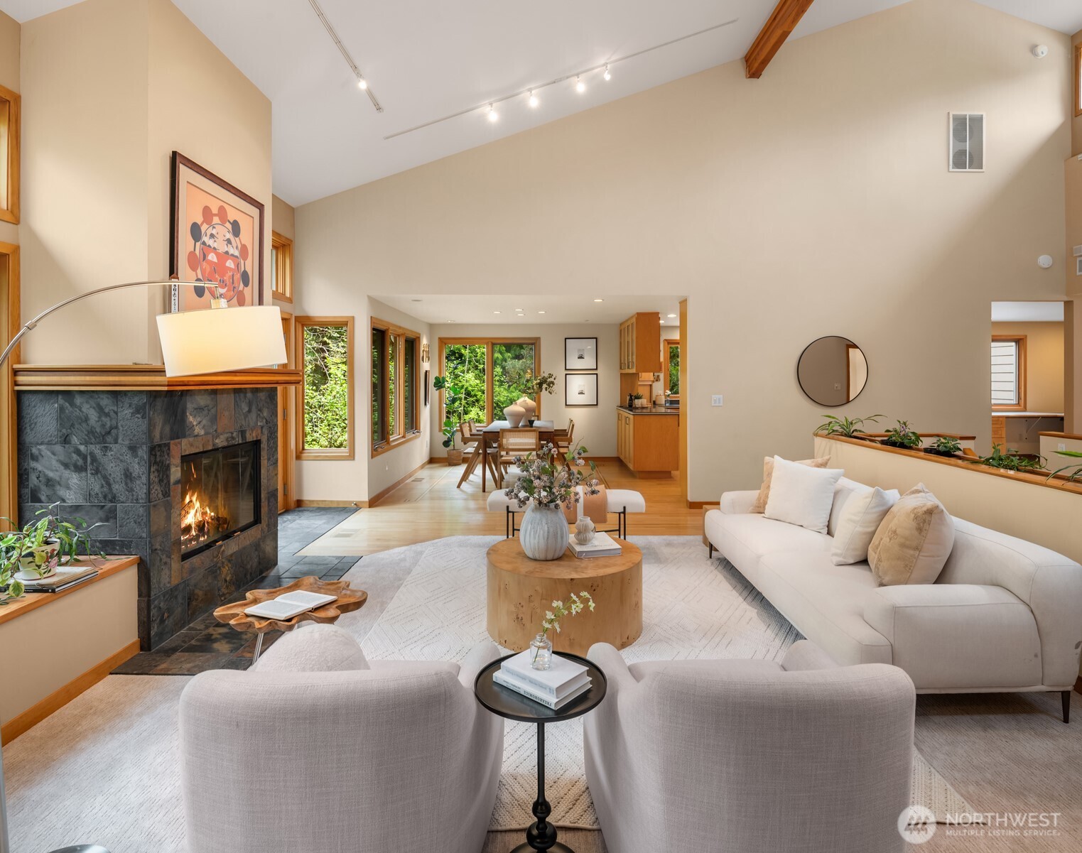 558 20th Avenue , Kirkland, WA 98033