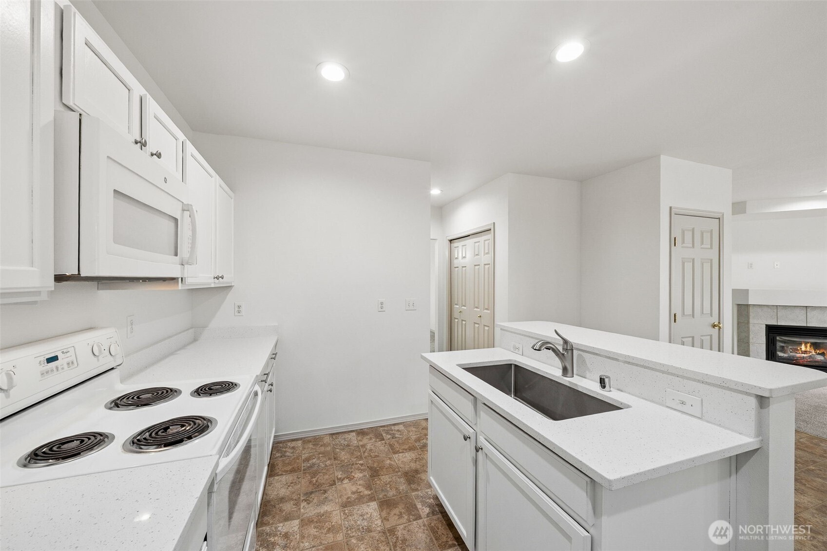 8708 132nd Street E, Puyallup, WA 98373