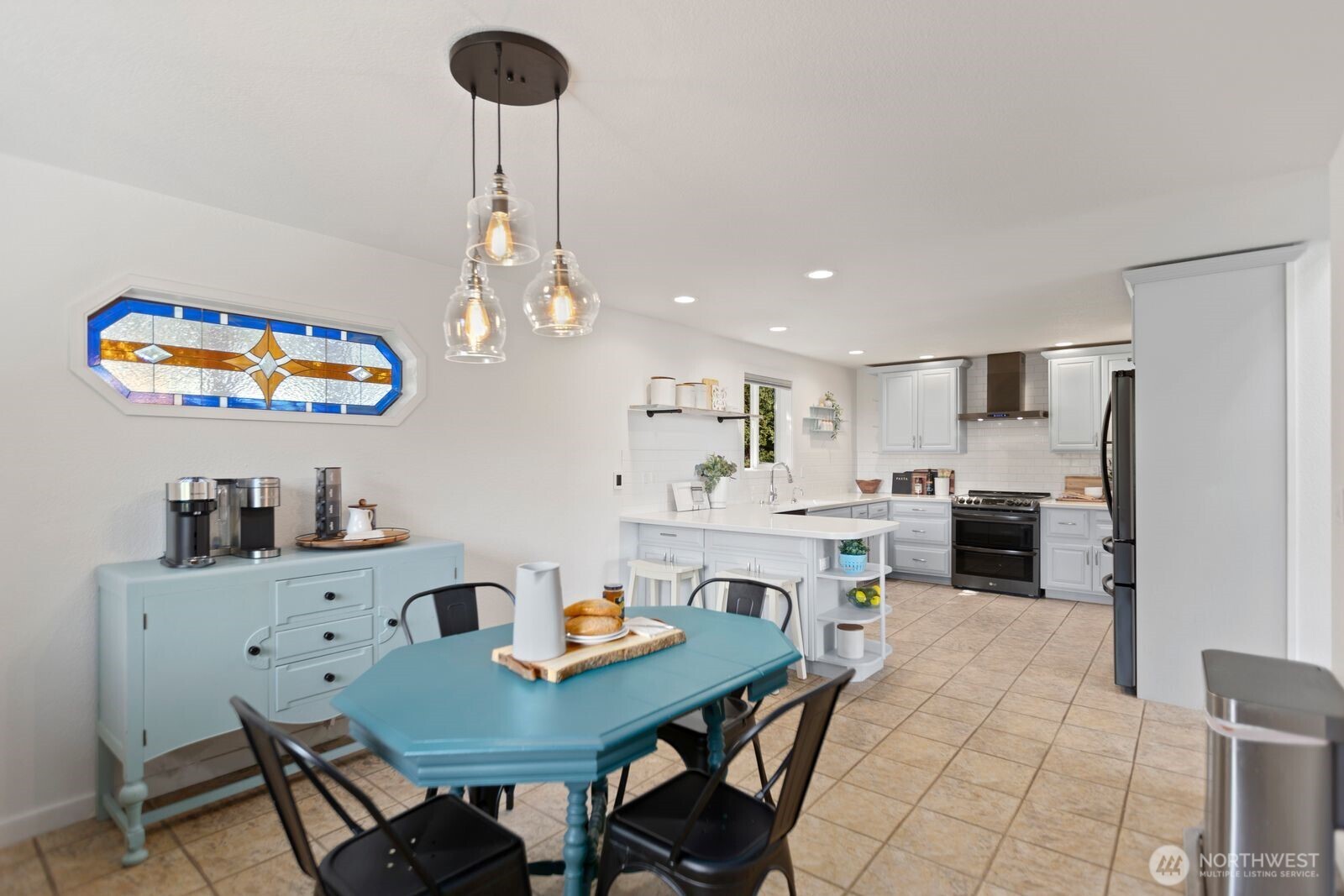 13711 Kenwanda Drive , Snohomish, WA 98296