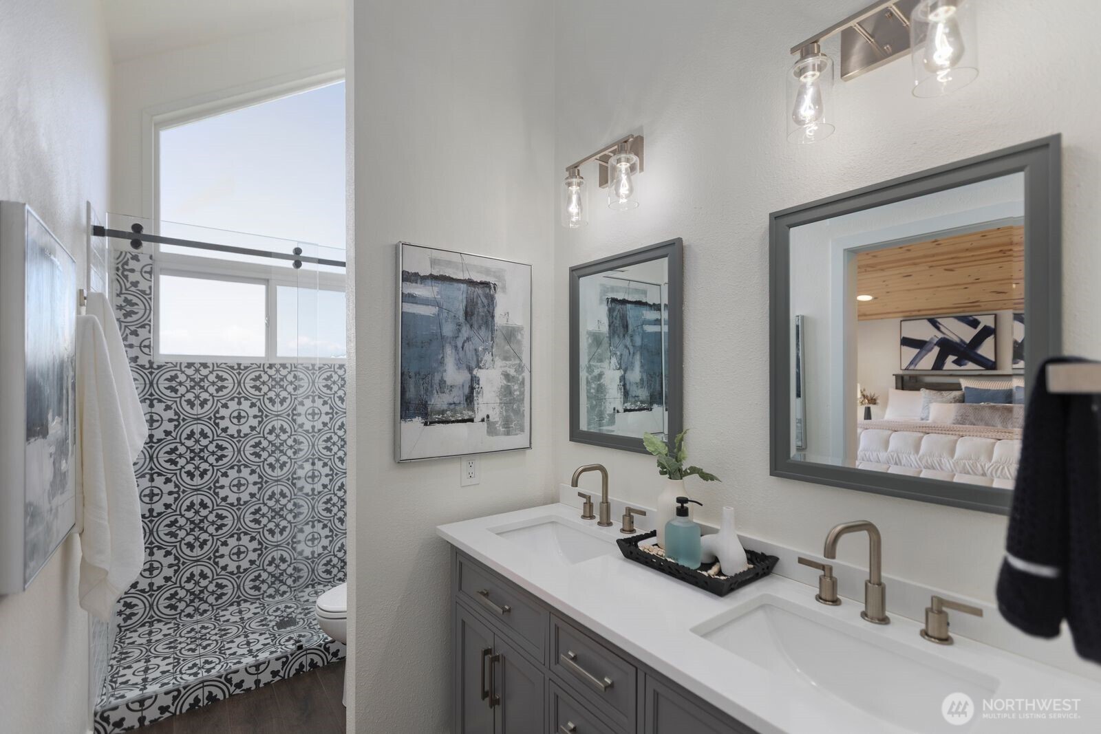 13711 Kenwanda Drive , Snohomish, WA 98296
