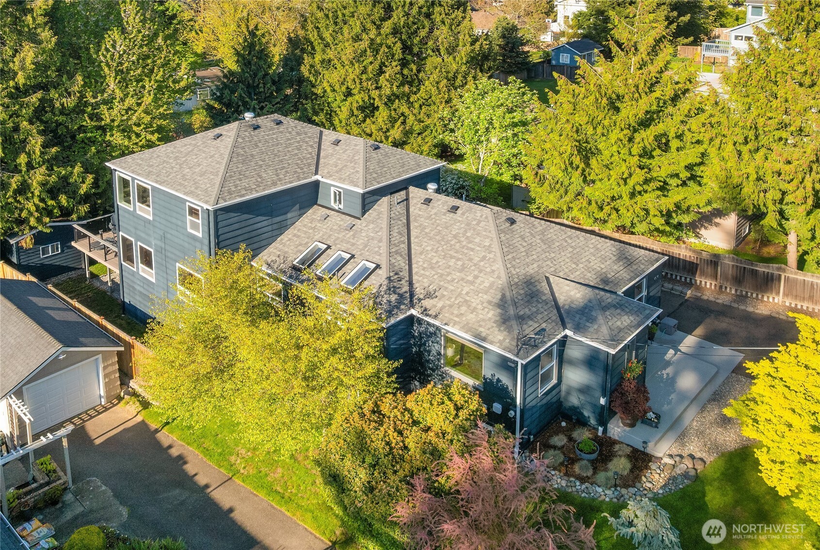4014 SW 98th Street , Seattle, WA 98136