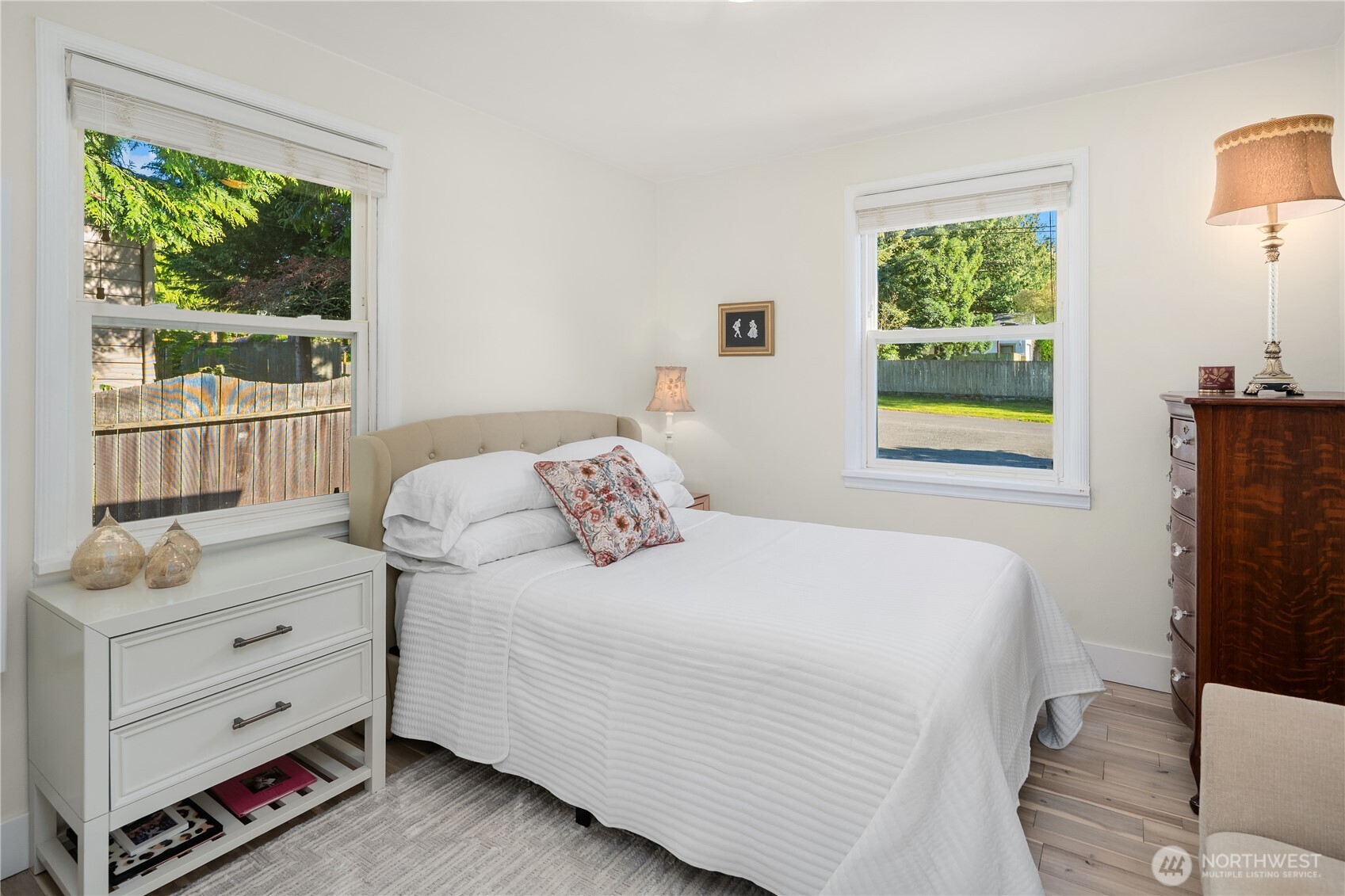 4014 SW 98th Street , Seattle, WA 98136