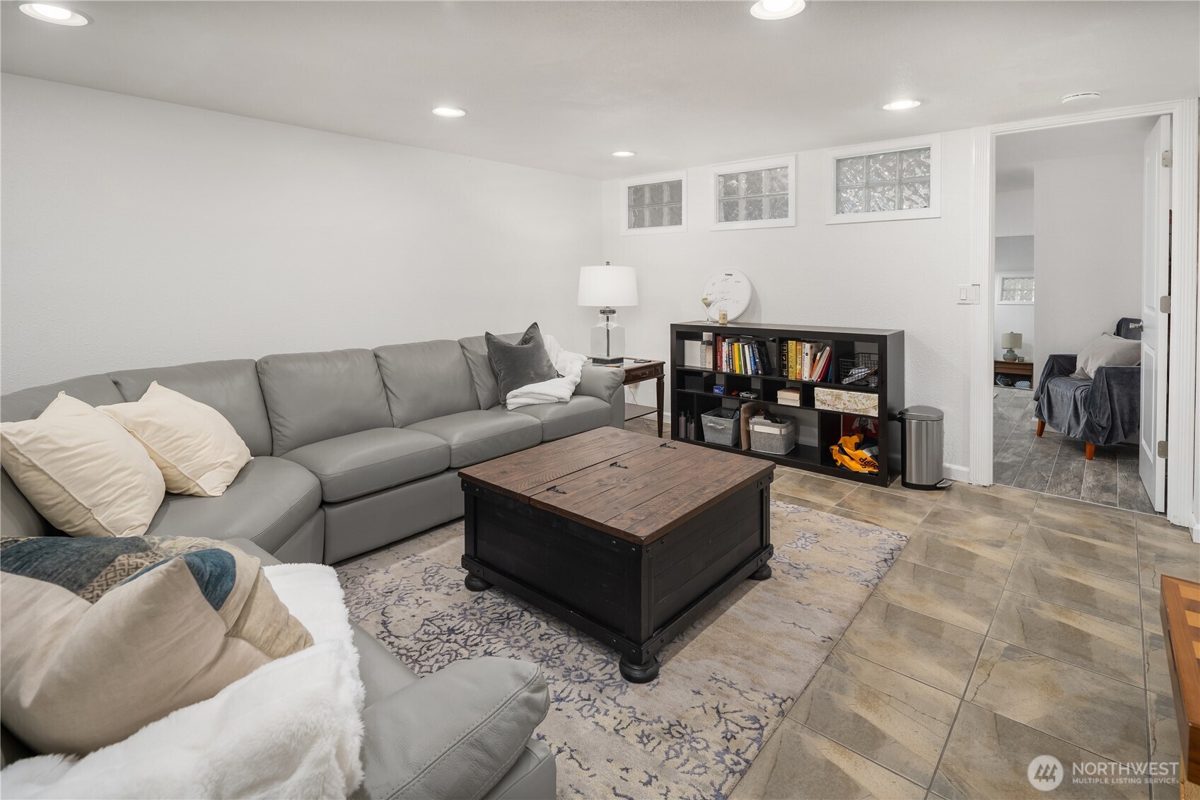 4014 SW 98th Street , Seattle, WA 98136